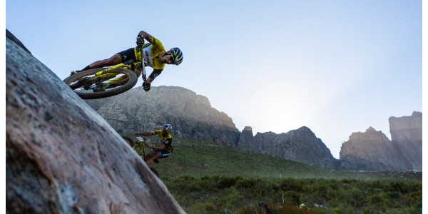 Klatre vognen og fejre dette hårdt vandt mesterskab