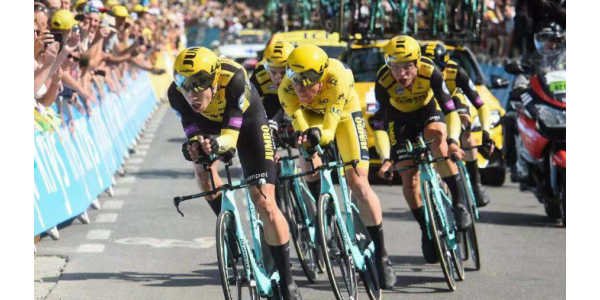 Tom Dumoulin slutter sig til Team Jumbo-Visma for at sprint sejren ved store ture