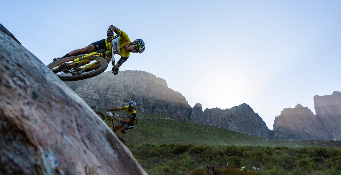 Klatre vognen og fejre dette hårdt vandt mesterskab