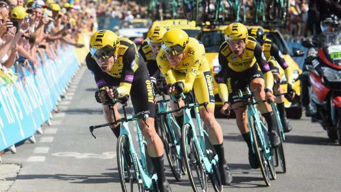 Tom Dumoulin slutter sig til Team Jumbo-Visma for at sprint sejren ved store ture